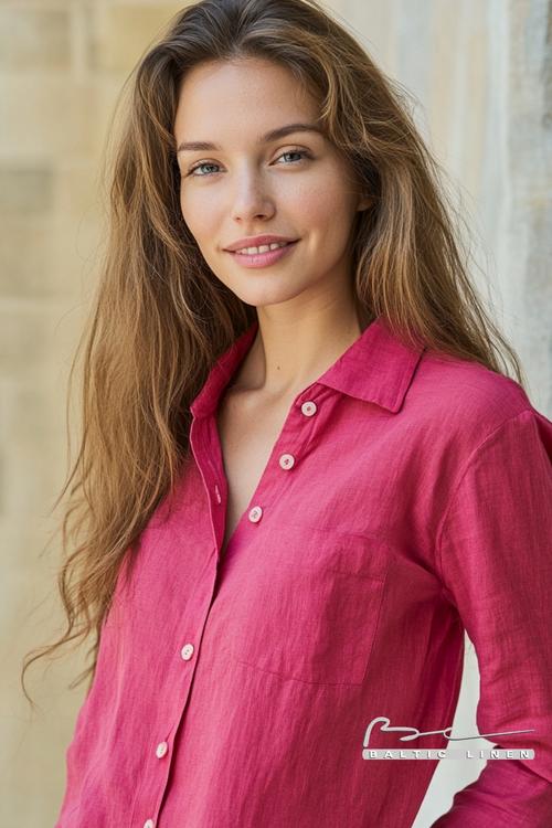 Burgundy waves with pink linen for a stunning gothic style look