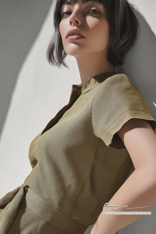 Chic asymmetrical bob hairstyle with a casual summer linen dress