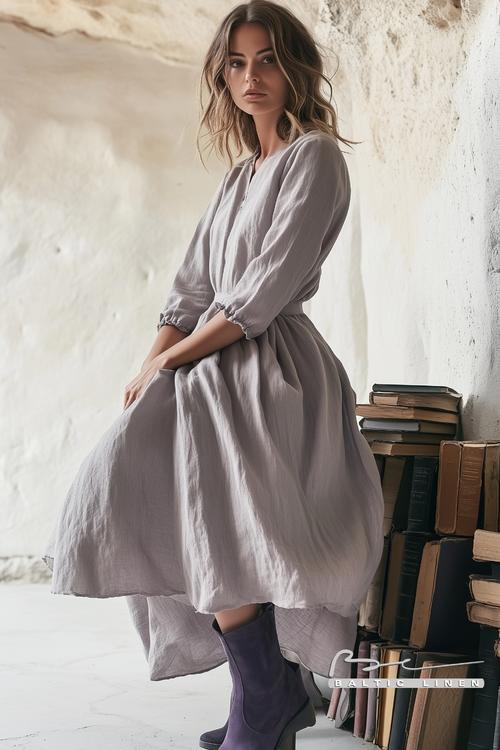 Elegant eco-friendly fashion in Granada’s stunning Sacromonte caves.