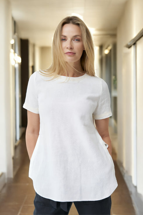Loose linen blouse features short sleeves and comfort Gerdut from Baltic Linen