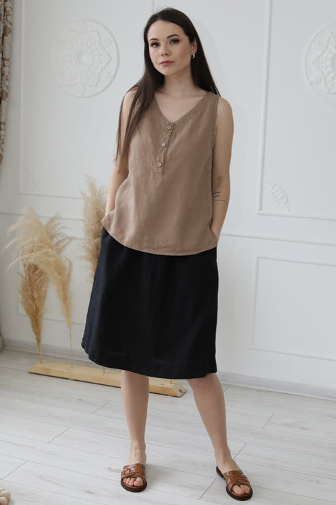 Image 8 of Button up linen shirt with no sleeves and perfect for summer Kira from Baltic Linen