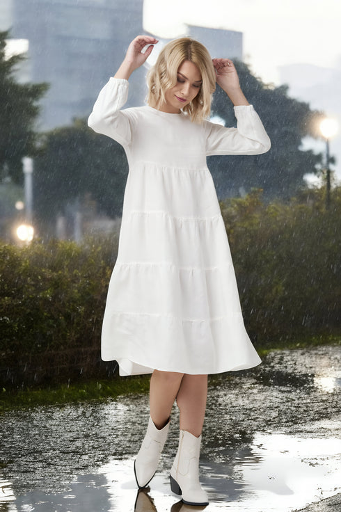 Summer linen dress comes with long sleeves and flowy design Marisa from Baltic Linen