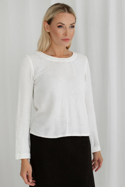 Image 4 of Linen blouse with long sleeves Ketrin from Baltic Linen