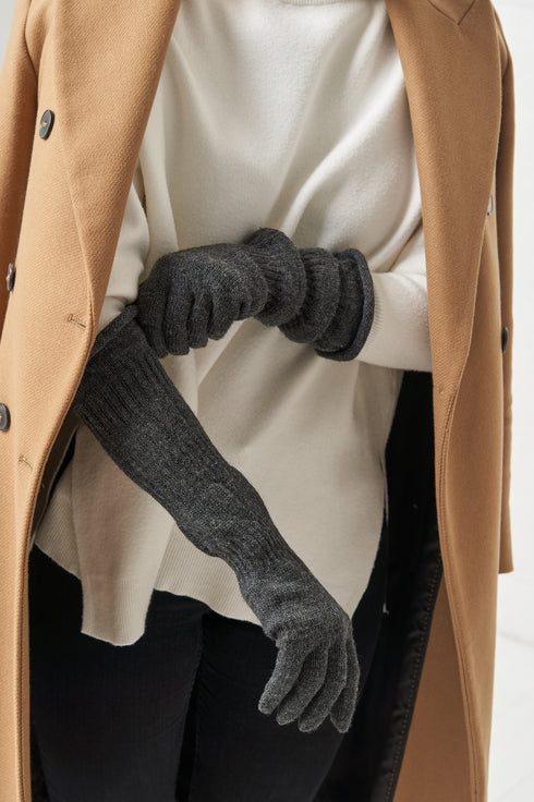 Image 13 of Comfortable handmade knitted sheep-wool mittens from Baltic Linen