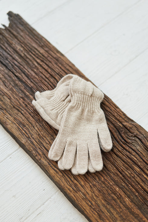 Image 6 of Comfortable handmade knitted sheep-wool mittens from Baltic Linen