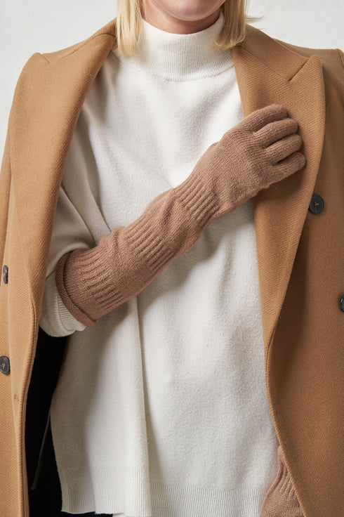 Image 9 of Comfortable handmade knitted sheep-wool mittens from Baltic Linen