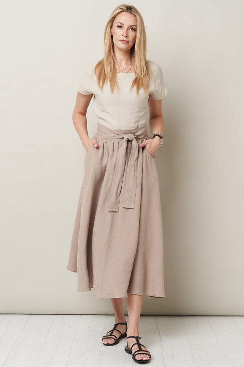 Linen blouse and skirt from Baltic linen