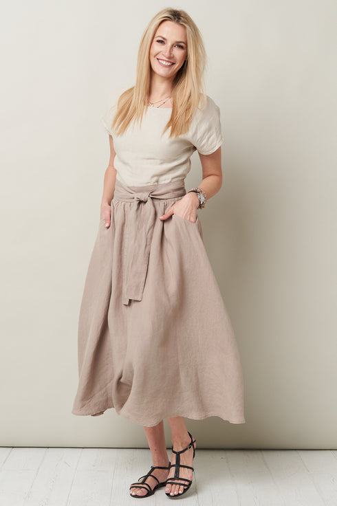 Linen blouse and skirt from Baltic linen