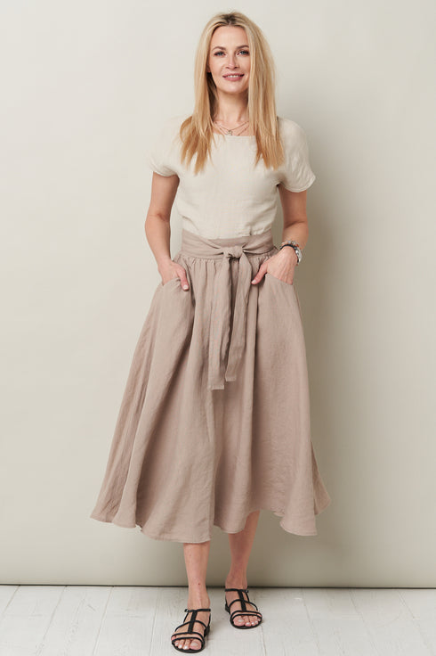 Linen blouse and skirt from Baltic linen