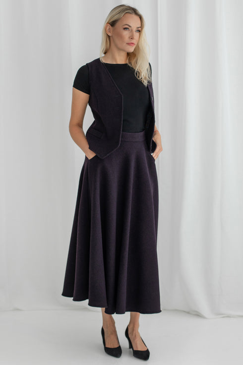 Image 3 of Winter wool skirt with pockets Nancy from Baltic Linen