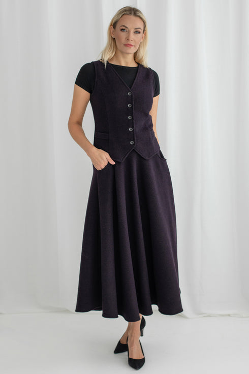 Image 6 of Winter wool skirt with pockets Nancy from Baltic Linen