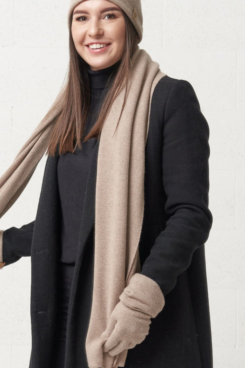 Image 8 of Cashmere warm gloves that are soft and comfortable Jura from Baltic Linen