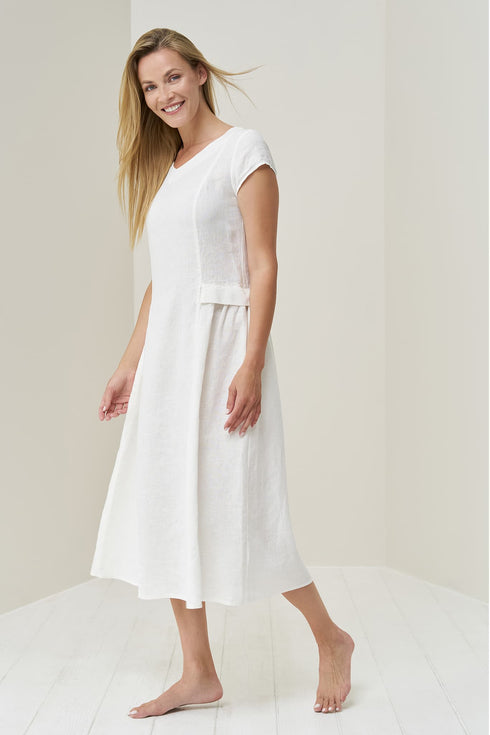 Image 9 of summer linen dress is made with two side pockets Jura from Baltic Linen