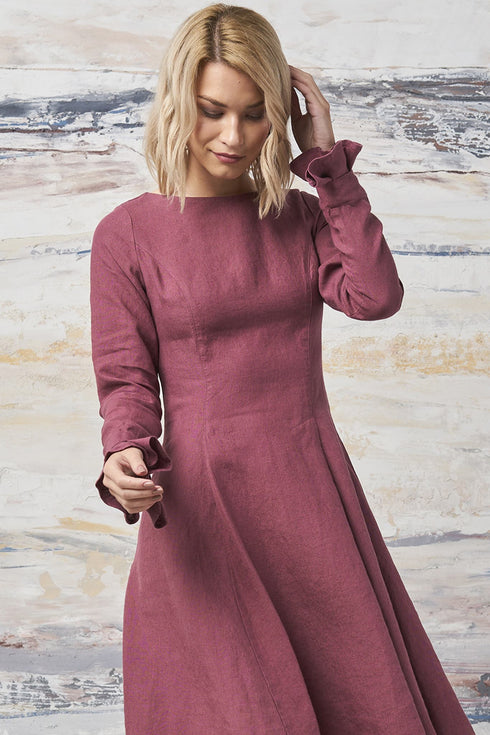 Image 8 of Evening linen dress with ripple sleeves and long fit Ina from Baltic Linen