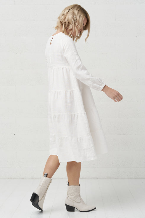 Image 3 of Summer linen dress comes with long sleeves and flowy design Marisa from Baltic Linen
