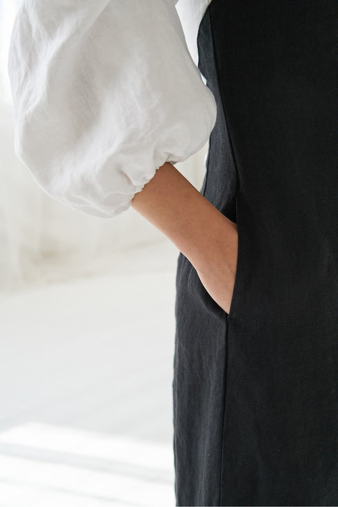 Image 5 of Summer linen dress features long sleeves and side pockets Malvina from Baltic Linen