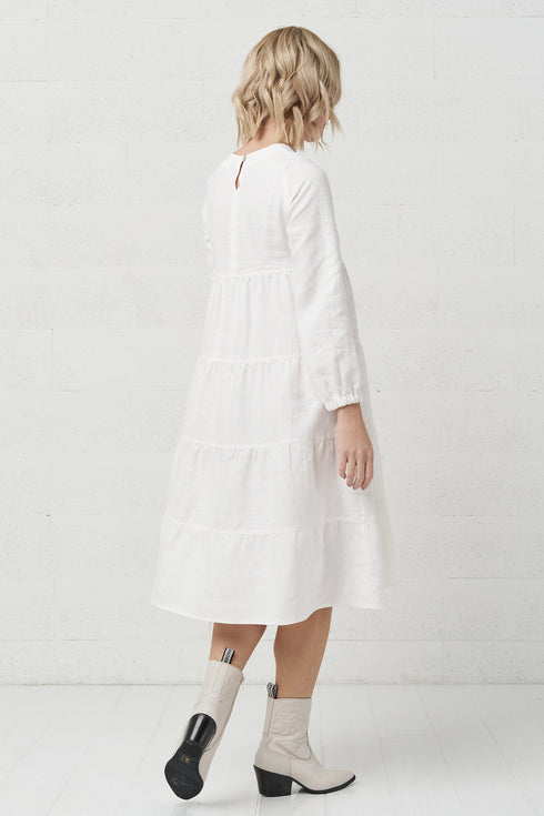 Summer linen dress comes with long sleeves and flowy design Marisa from Baltic Linen
