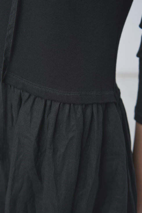 Image 7 of Jersey linen dress. Made from jersey linen fabric, hood & skirt Jona from Baltic Linen