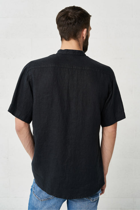 Image 4 of linen shirt with a white stripe in the front & front pocket Povilas from Baltic Linen