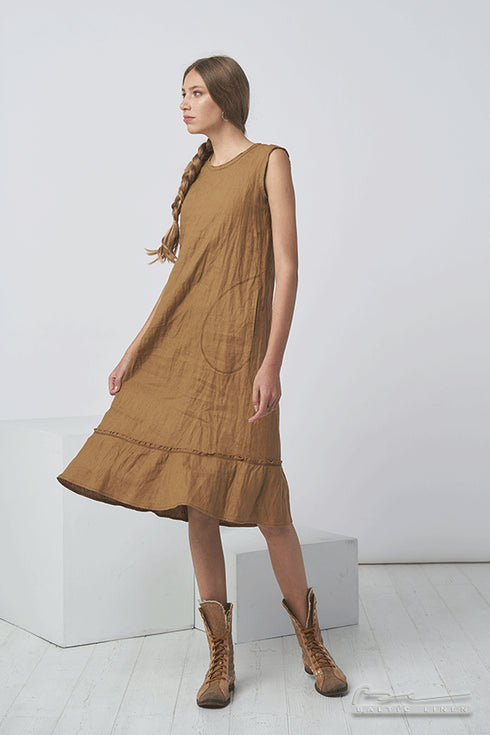 Image 2 of Modern linen summer dress designed to become an essential in every woman's wardrobe. Organic linen dress suitable for many occasions. Washed and soft summer linen dress Juze in Light Sand from Baltic Linen