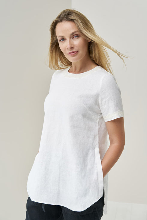 Image 2 of Loose linen blouse features short sleeves and comfort Gerdut from Baltic Linen