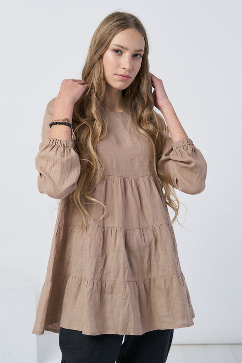 Image 3 of Long sleeves linen top with ruffled bottom & branded neckline Vilte from Baltic Linen