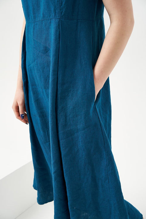 Image 10 of Casual short sleeved linen dress with a zip in the back Madona from Baltic Linen