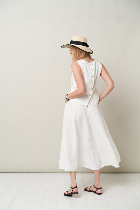 Image 6 of Linen skirt with buttons, pockets in the side seam Kiki from Baltic Linen