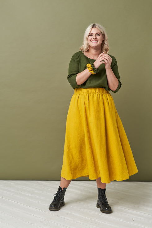 Image 7 of Linen skirt with pockets, elastic waist and side pockets Nova from Baltic Linen