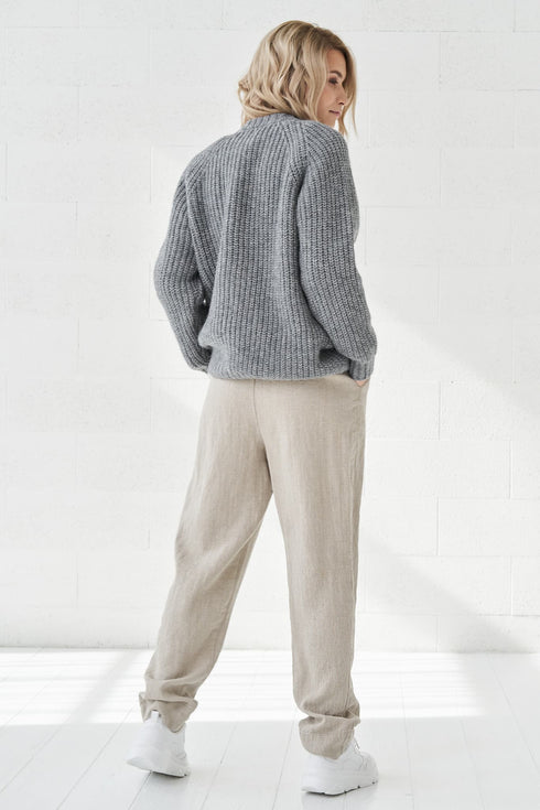 Image 19 of Merino wool sweater with long sleeves and round neckline Alexander from Baltic Linen