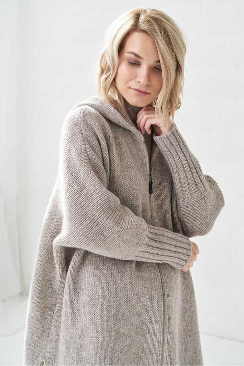 Image 14 of Merino wool sweater with long sleeves and a zipper Alice from Baltic Linen