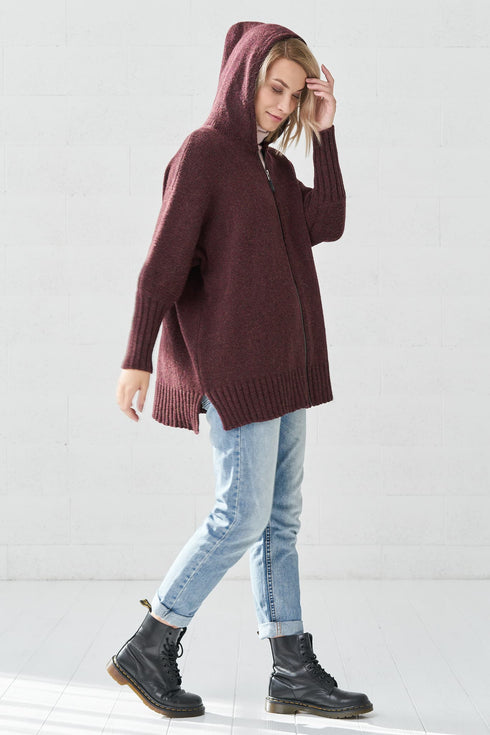 Image 6 of Merino wool sweater with long sleeves and a zipper Alice from Baltic Linen