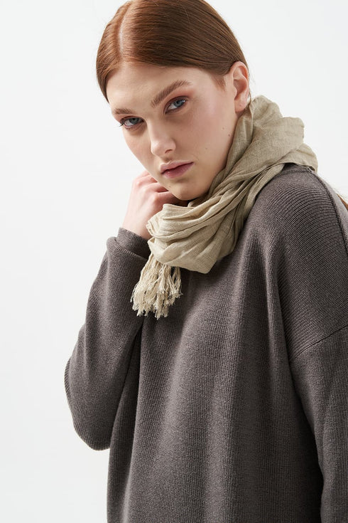 Image 11 of Comfy linen scarf made for chilly weather and comfort from Baltic Linen