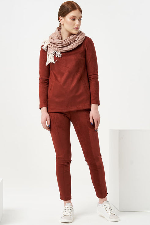 Image 21 of Comfy linen scarf made for chilly weather and comfort from Baltic Linen