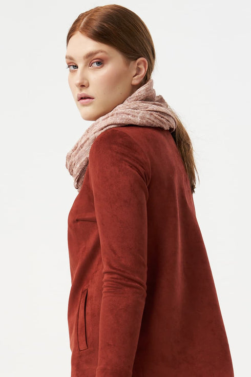 Image 23 of Comfy linen scarf made for chilly weather and comfort from Baltic Linen