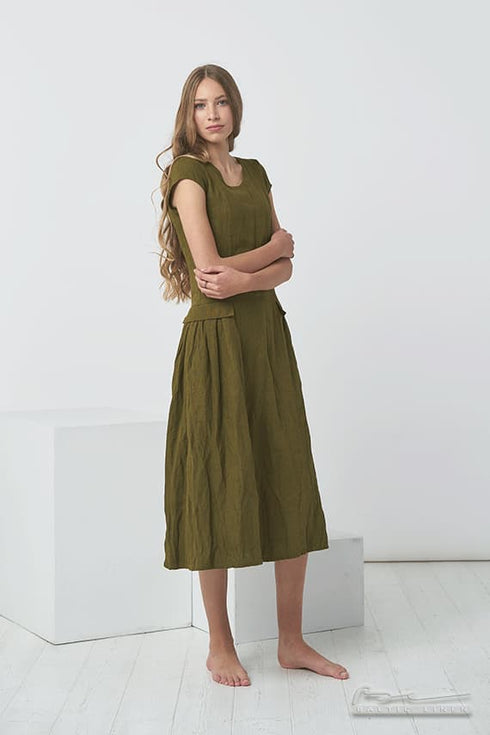 Image 4 of Pure linen dress with a hidden zip on the side and side pockets Jura from Baltic Linen
