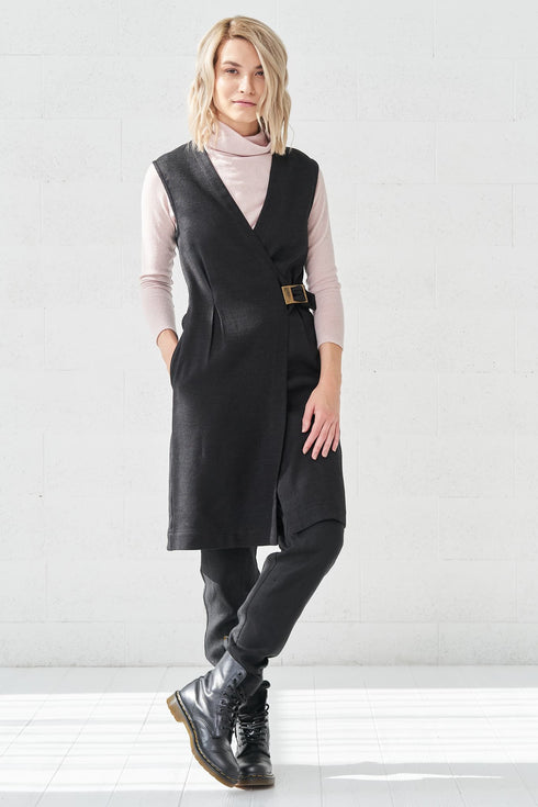 Image 4 of Autumn wool vest with a metal brooch that will bring you warmth Lina from Baltic Linen