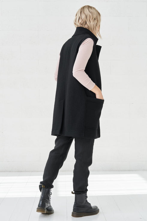 Image 6 of Warm wool vest comes with pockets and no sleeves Luna from Baltic Linen