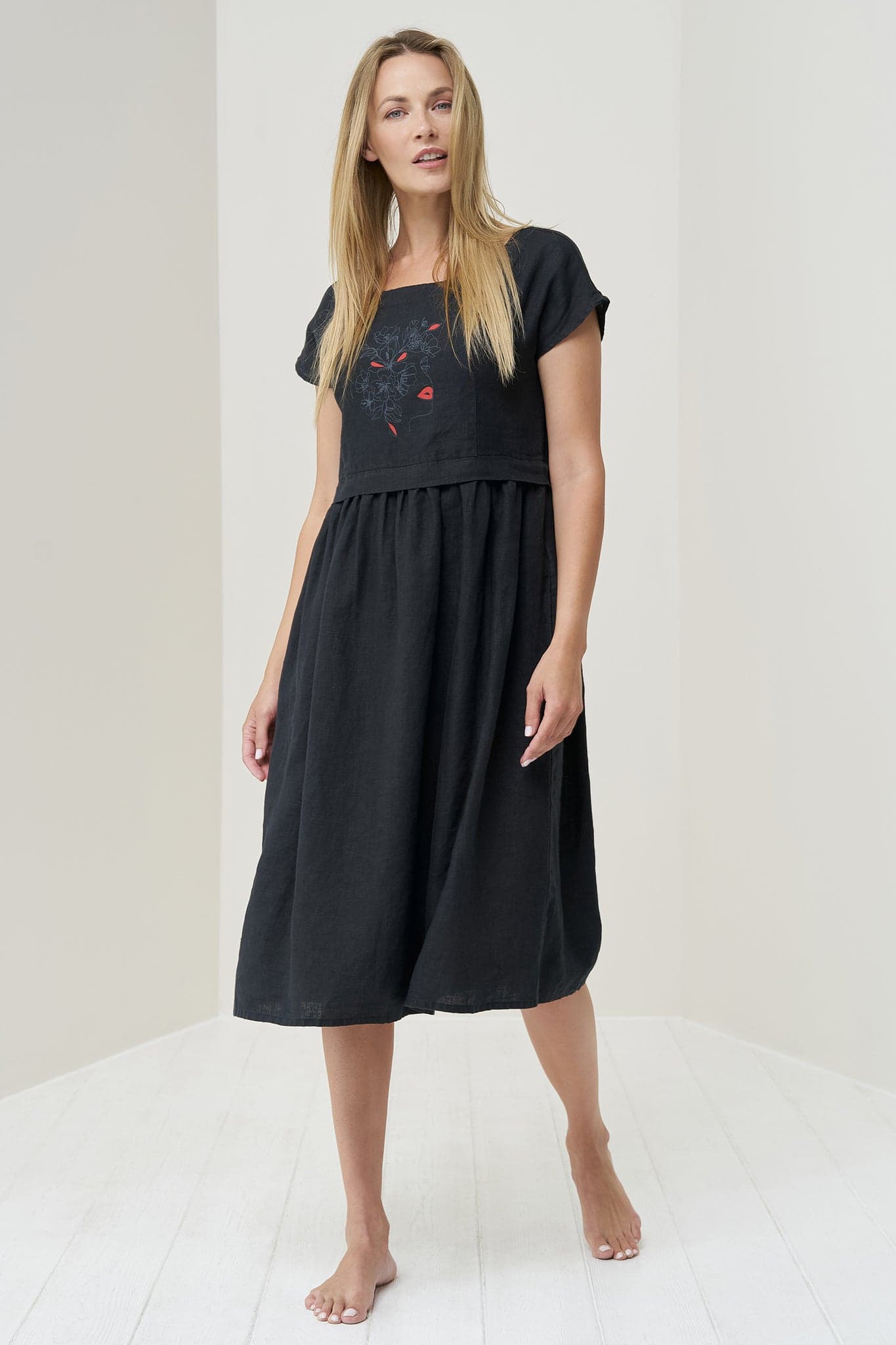 Printed linen dress Molly BalticLinen Printed linen dress Molly BalticLinen